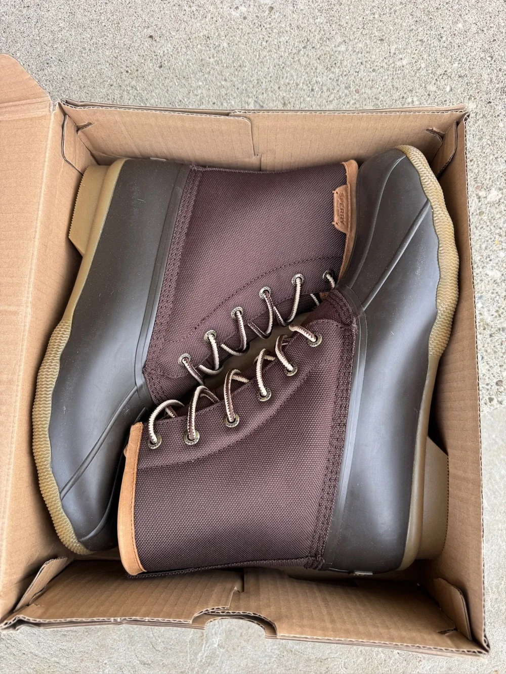 Sperry Men’s 12. NEW. Saltwater Cordura Brown